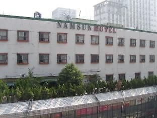 Готель Namsun Чханвон Екстер'єр фото
